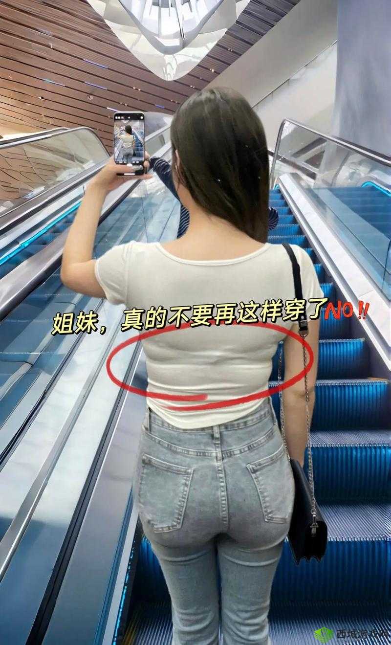 什么样的女生稀有蝴蝶臂，你见过吗？